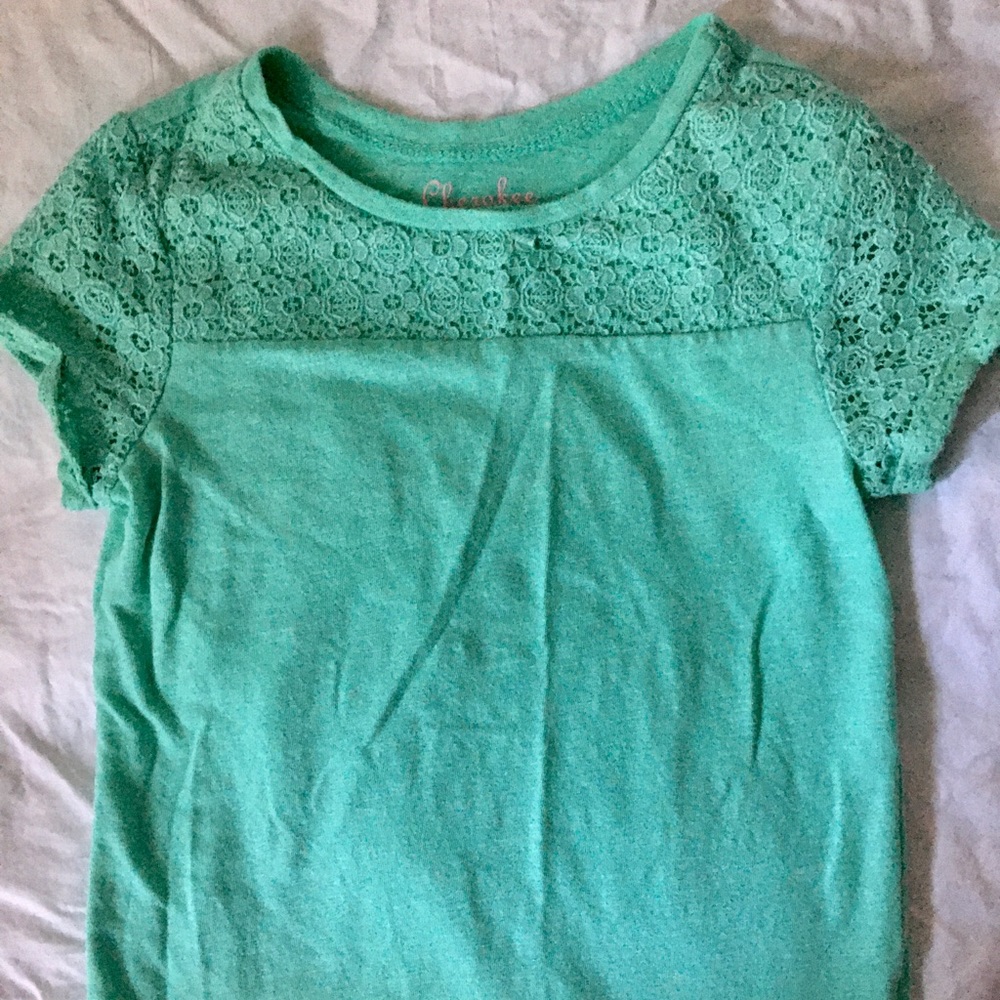 Size 4t girls Green Cotton t shirt